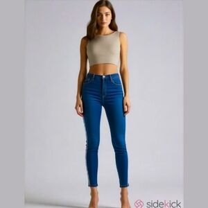 LOFT Outlet Size 2 Petite Modern Skinny Frayed Hem Darker on Outside Legs